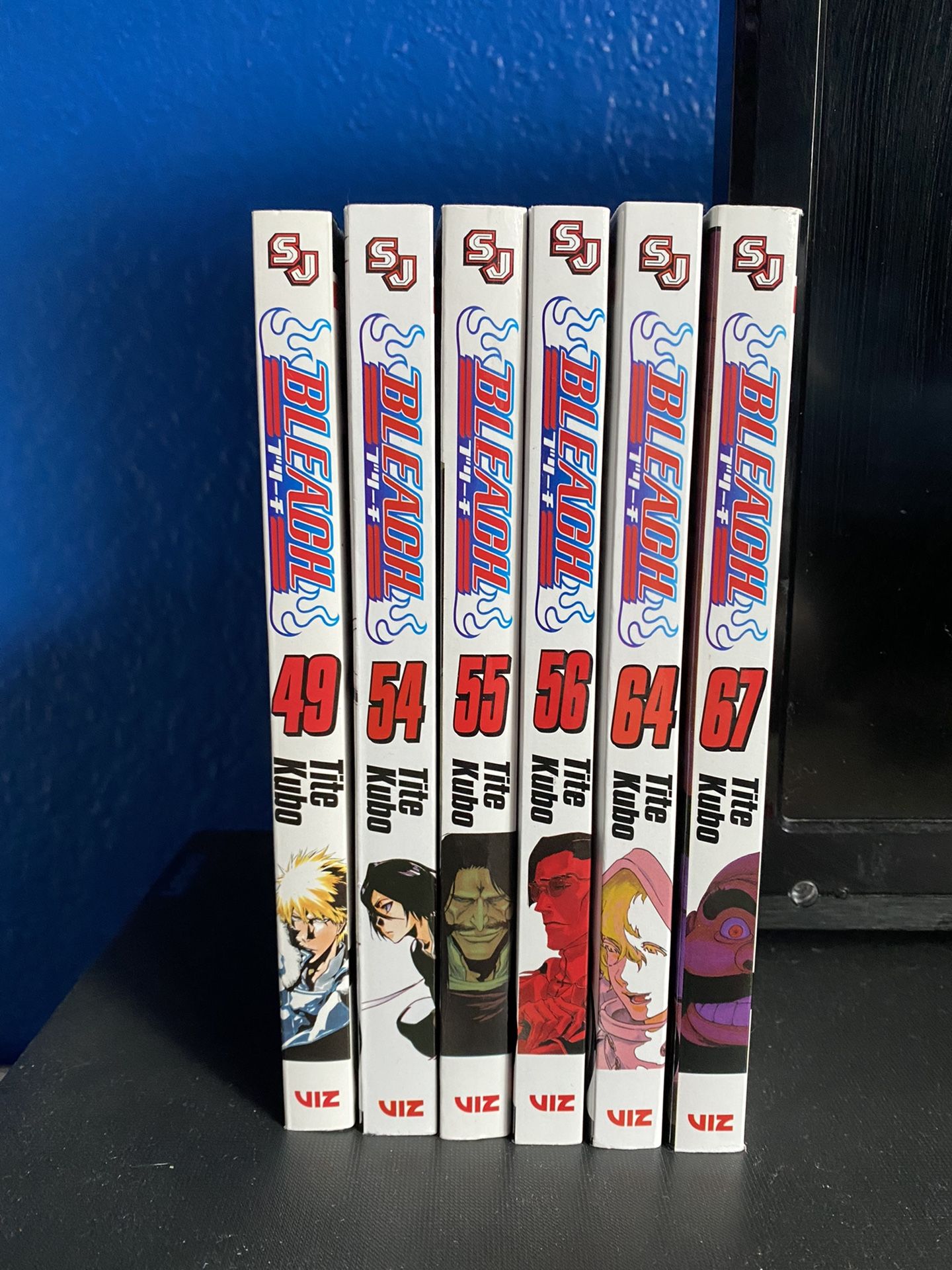 Bleach Manga Volumes 49, 54, 55, 56, 64, and 67 for Sale in El