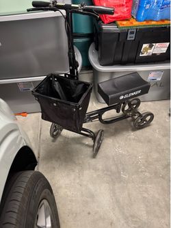 Knee Roller with Basket