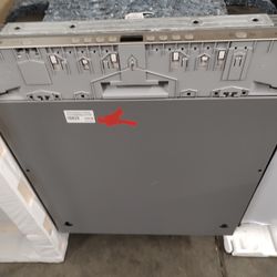 Monogram Statement Series 24 Inch Smart Fully Integrated Dishwasher