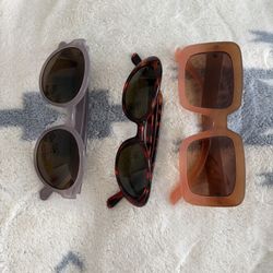 3 Pairs of Women’s Sunglasses 