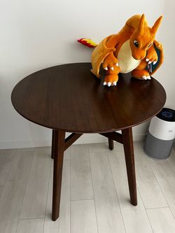 Round Wood Dining Table