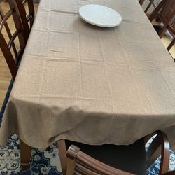 Dining Table & 6 Chairs Set