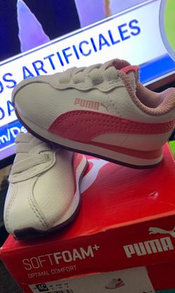Baby girl pumas