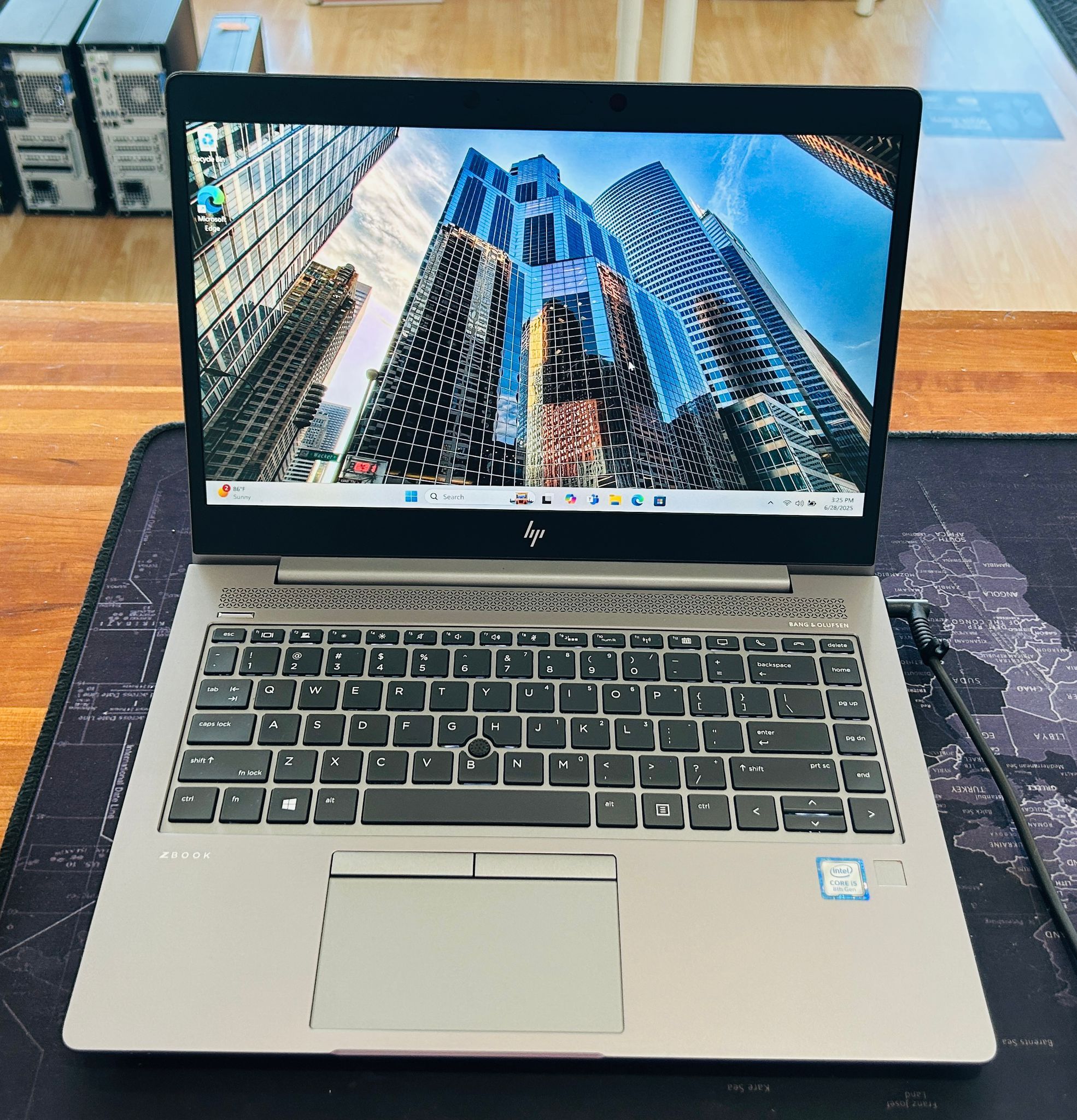 HP ZBook 14” Mobile Workstation Core i5-8265u 8GB 256GB SSD Radeon Pro Wx3200 4GB VRAM
