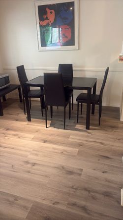 Kitchen Table And Chairs 