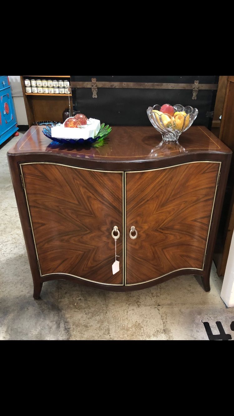 Thomasville Furniture Bogart Collection Cabinet