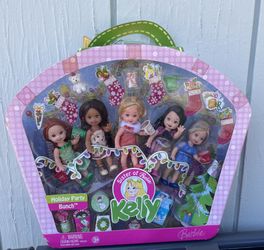 NIB 2006 KELLY CLUB HOLIDAY PARTY BUNCH SET of 5 SISTER OF BARBIE