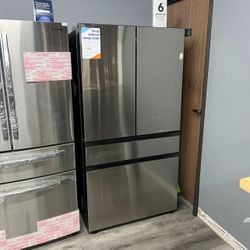 Samsung - BESPOKE 29 cu. ft. 4-Door French Door Smart Refrigerator with Autofill Water Pitcher In Stainless Steel 