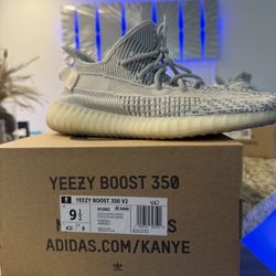 Static Yeezy Boost 350 V2 (Size 9.5)
