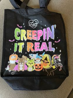 Halloween theme tote bag