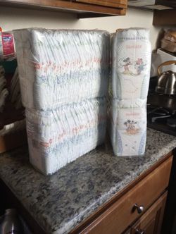 156 Huggies Snug And Dry (Size 3)