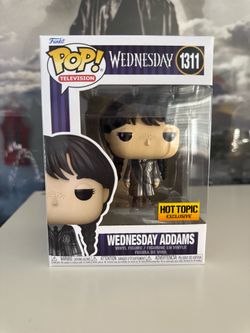 *NEW* WEDNESDAY FUNKO POP 1311 HOT TOPIC EXCLUSIVE