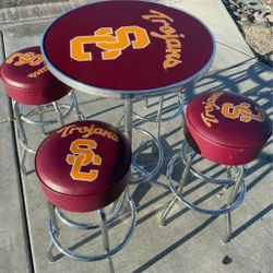 USC Pub Table With 4 Stools
