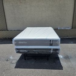 Brand New Queen Size Plush Tempur-pedic Adapt Medium Mattress And Box Spring In Plastic 