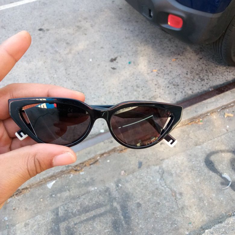 Fendi Sunglasses 