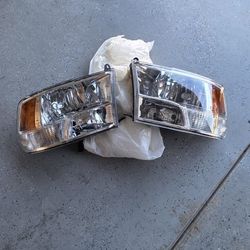 Ram 1500 Headlights 