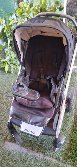 NUNA Stroller