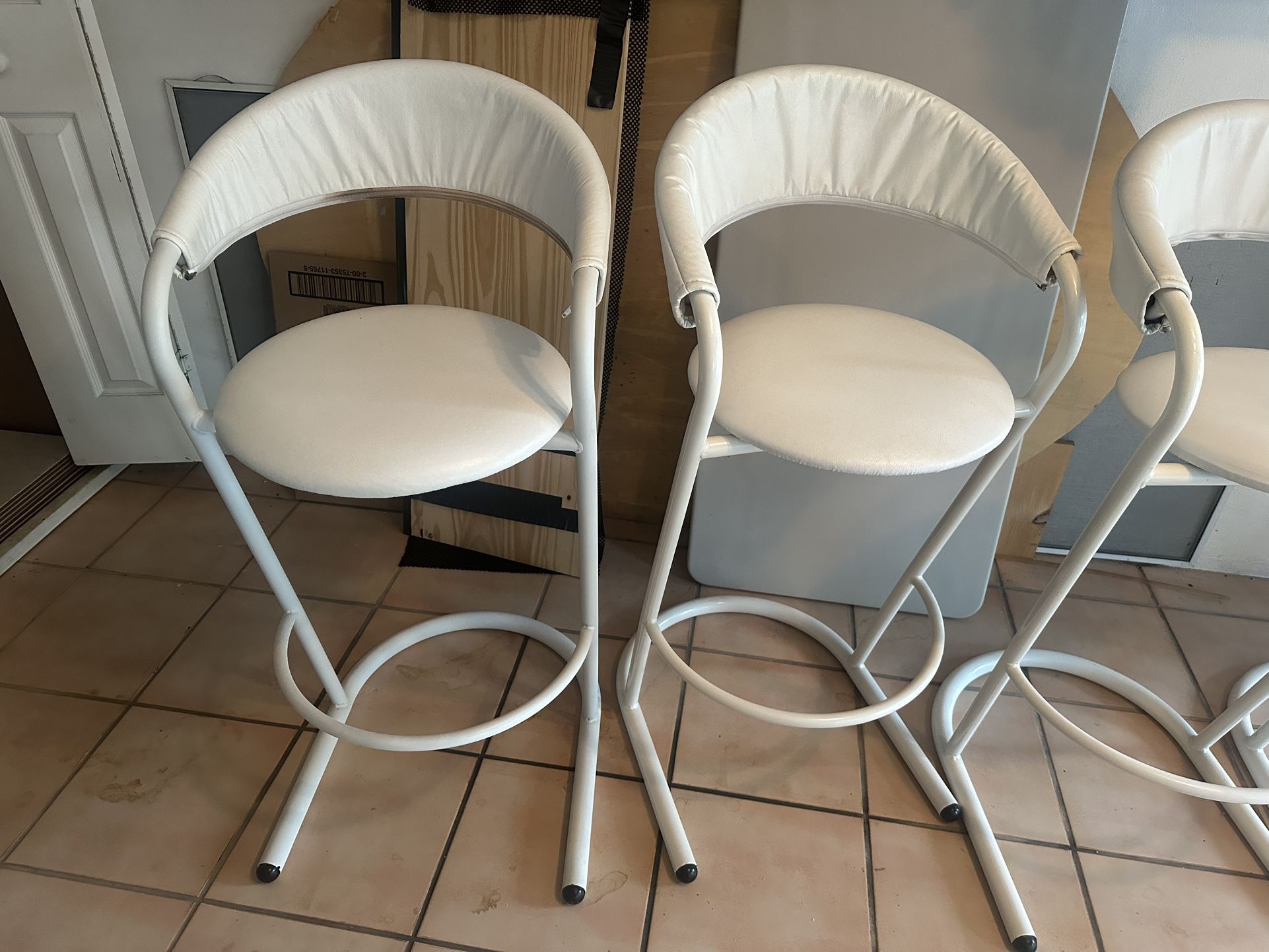 White Bar Chairs/ stools