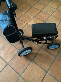 Knee walker/scooter ( Bless Reach)
