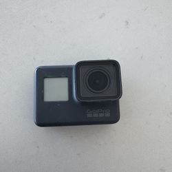 GoPro HERO5 Black Waterproof 4K Action Sports Camera with 2 Batteries