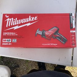 Milwaukee M12 Fuel Hackzall 