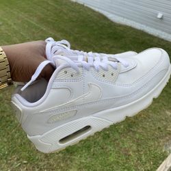 Leather White air max 90 Sz 6y 