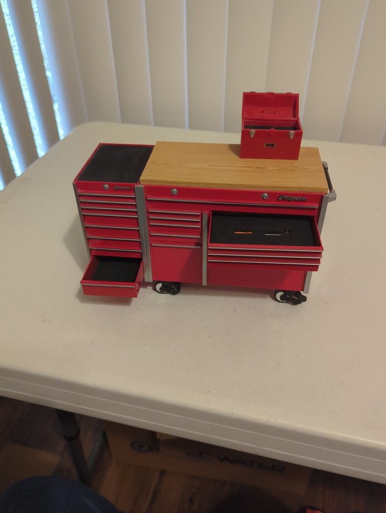 Snap-on Tool Box Piggy Bank