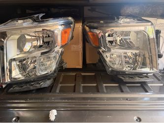 Nissan Titan 2021 Headlights