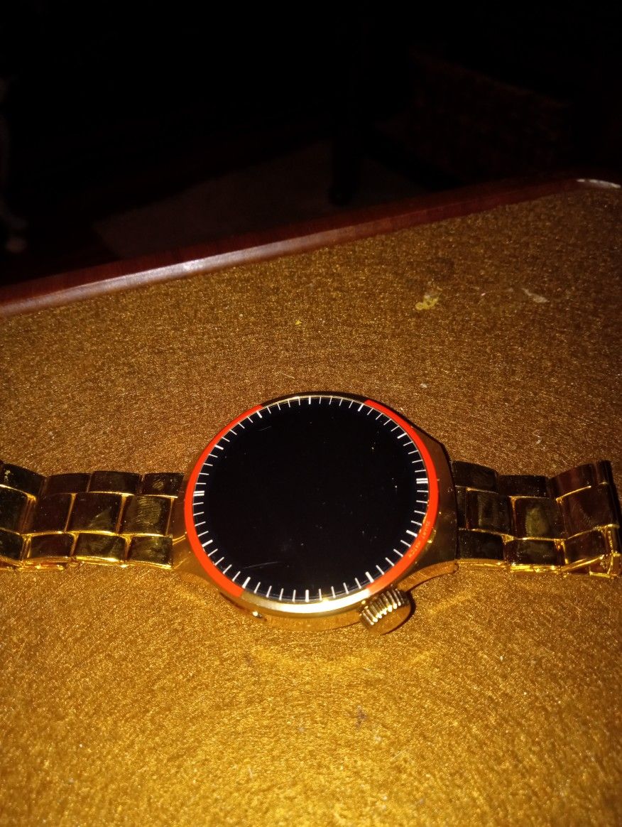 New. Smart Watch