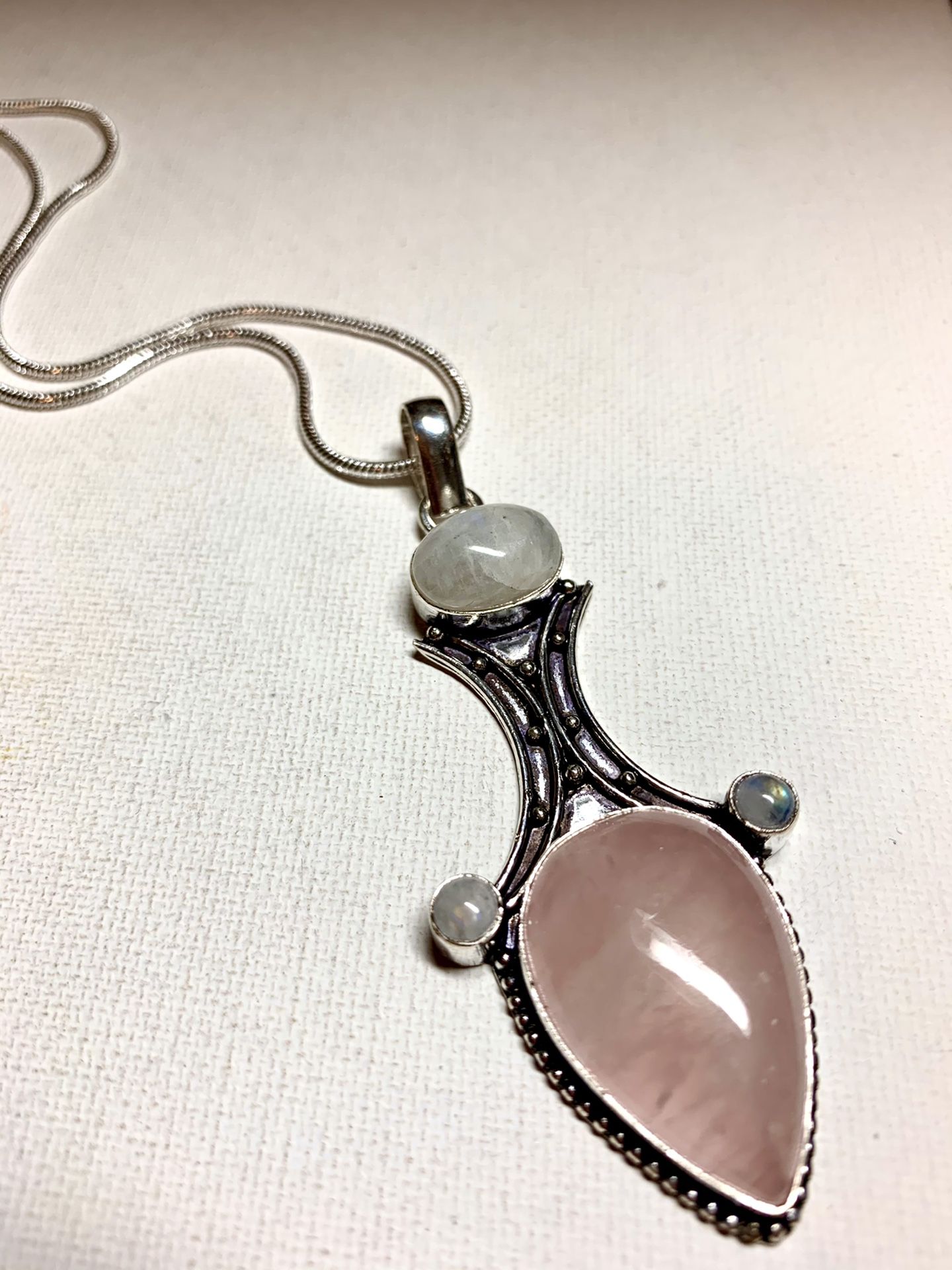Rose Quartz and Moonstone Pendant Necklace
