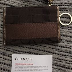 New Change Purse Coach Only $20