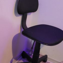 Free Office Chair Vintage Desk To Side Tables