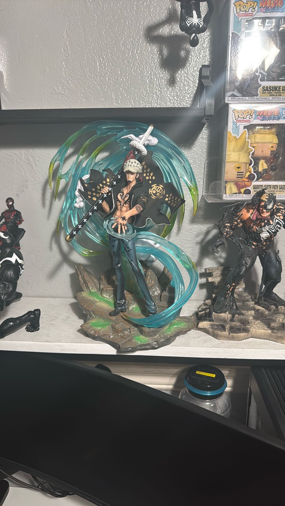 Trafalgar Law Statue