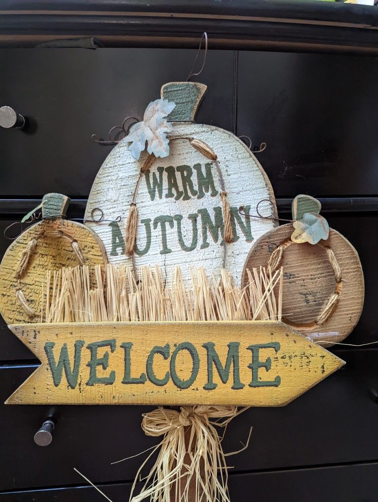 Fall Yard Item