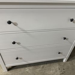 Ikea Hemnes Solid Pine Wood 3 Drawer Dresser