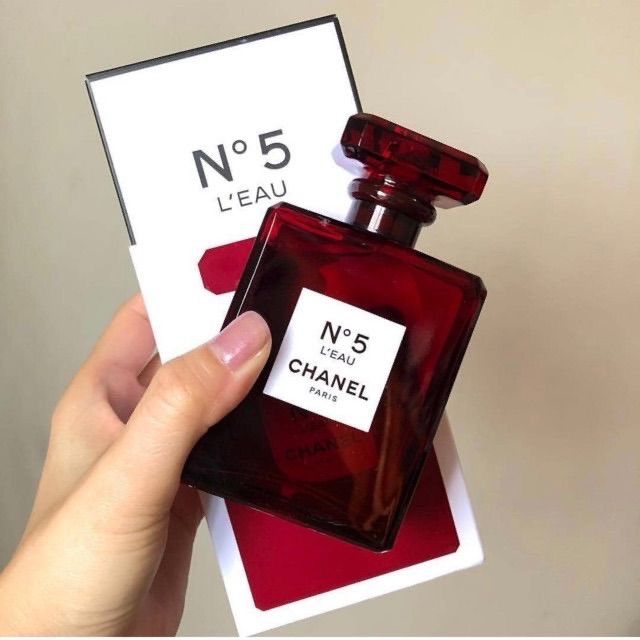 Chanel No5 Leau Perfume 100ml New! for Sale in Everett, WA - OfferUp
