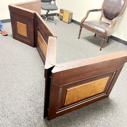 Grand Executive Desk