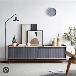 Media Table Or Shoe Bench