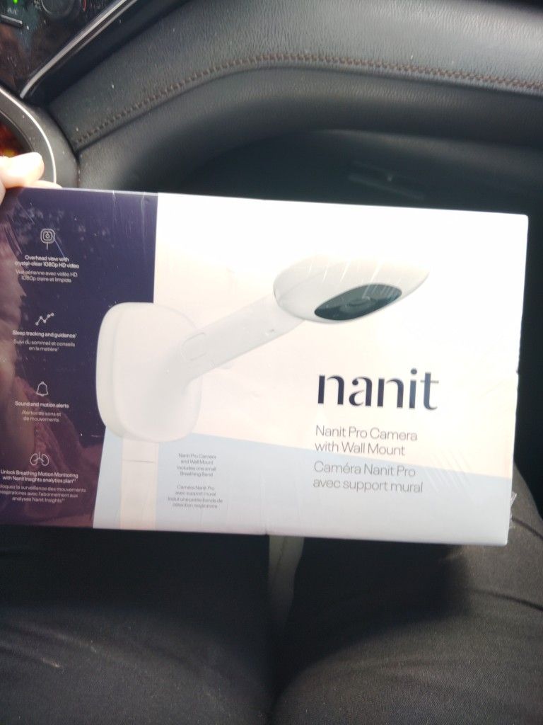 Nanit Pro Camera With Wall Mount