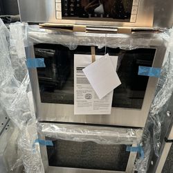 27 inch 800 Series Bosch Double Electric Wall Oven 