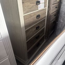 Karina’s Furniture 