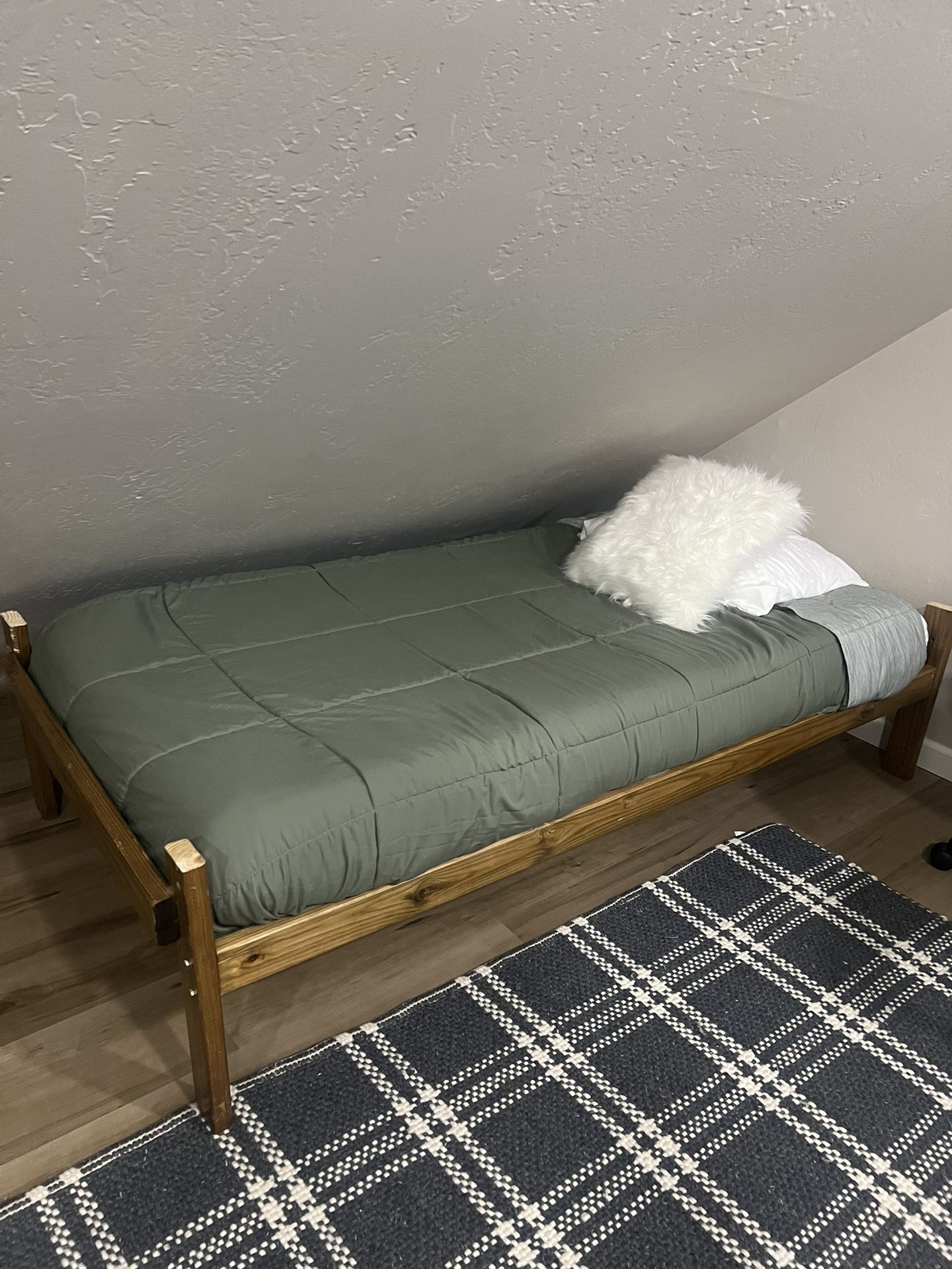 Four Single Beds For Sale