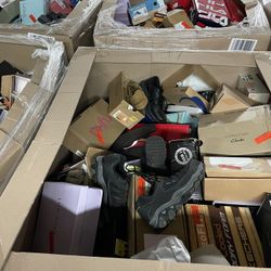 Kohl's Shoes Pallets $950