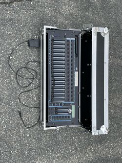 ADJ WiFLY WLC16 512-channel wireless DMX lighting controller