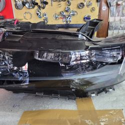 2021 - 25 - CADILLAC ESCALADE - LEFT - HEADLIGHT