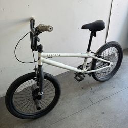 Mongoose bmx