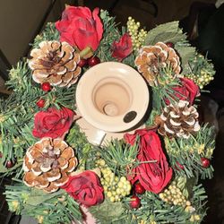 Pillar Holder & Wreath 