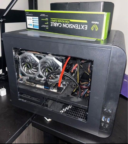 Custom Gaming PC - Ryzen 5 3600 - GTX 1660 Ti - 16GB RAM DDR4 - 500GB SSD Razer Nari Essential Wireless 7.1 Surround Sound Gaming Headset