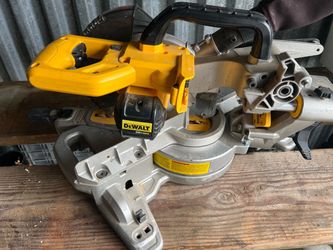 Dewalt miter saw battery powered