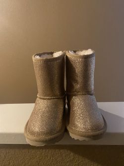 UGG Boots - Size 7